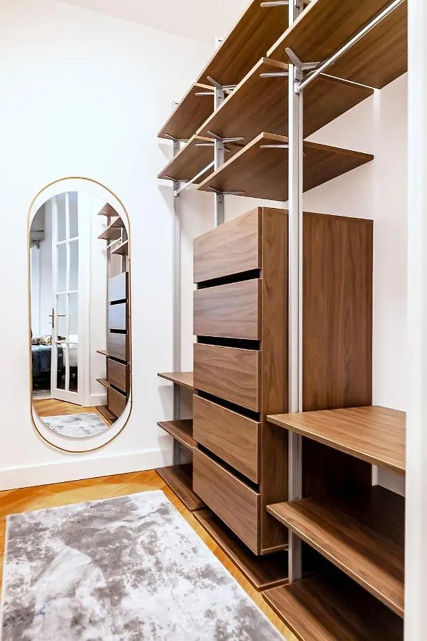 Luxury Apartments In The City Centre 프라하 0*,  체코